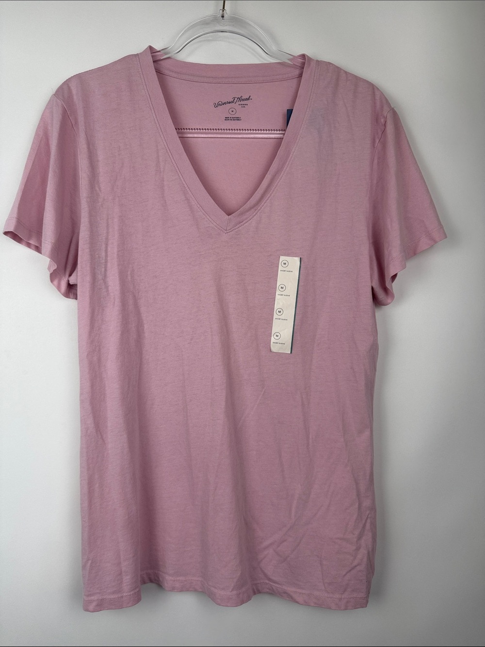Universal Thread Short Sleeve V Neck T-shirt Sugar N Spice Pink Size Medium NWT